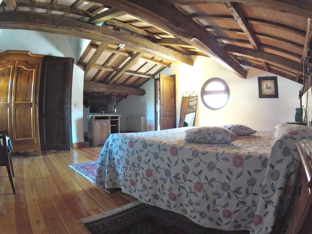 Antica Pietrara B&B Формелло Номер фото